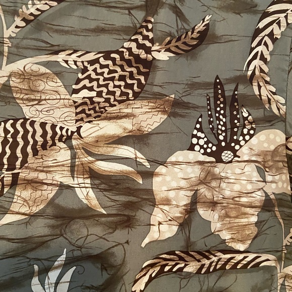 Vintage Galinda Wang 100% Silk Top Shirt Blouse Womens Medium Tropical Floral - Picture 3 of 9